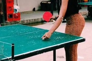 How to clean a ping pong table